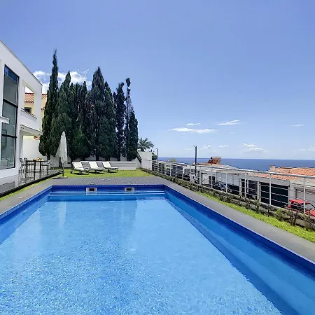 Willa The White House - By Lovelystay *