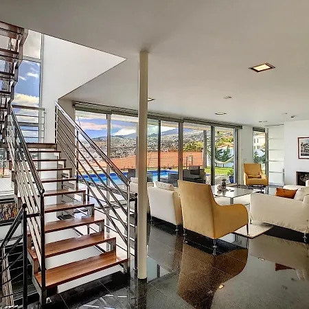 Villa The White House - By Lovelystay