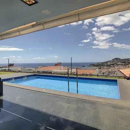 The White House - Sea View By Lovelystay Funchal (Madeira)