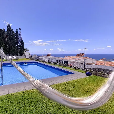 Villa The White House - Sea View By Lovelystay
