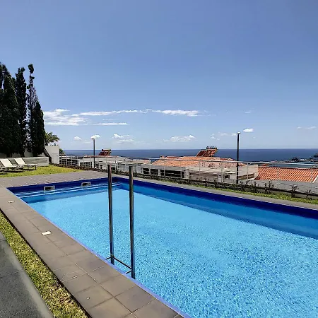 The White House - By Lovelystay Villa Funchal (Madeira)