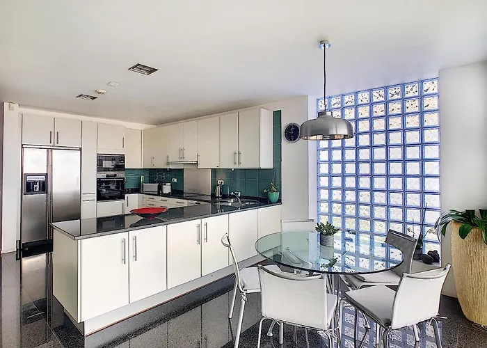 The White House - By Lovelystay * Funchal (Madeira)